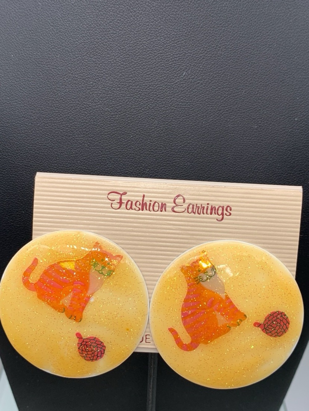 Vintage NOS sparkly enamel cat with yarn ball pierced earrings. 1 3/4 inches
